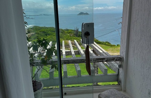 Joao Fernandes Villa | Mansion in João Fernandes - Beachfront