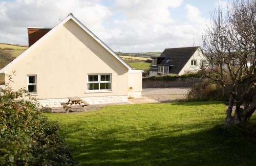 Roch House | Bramble Cottage