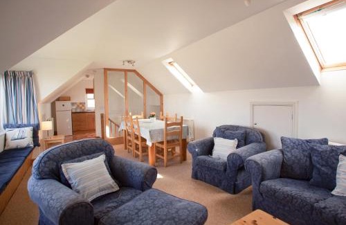 Roch House | Bramble Cottage