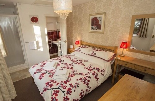 Poundbury Bed & Breakfast | Bramlies