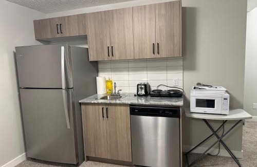 Airdrie House | Brand new 1 bedroom basement suit
