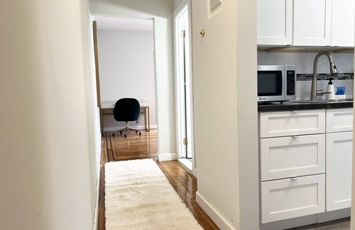 Ditmars Steinway Apartment | Brand new beautiful king size 1 bedroom 15 min to Manhattan