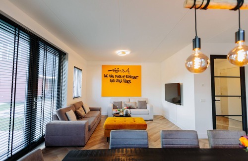 Slotervaart Villa | Brand new Bright Luxurious Villa in Amsterdam!