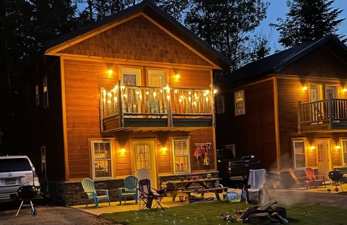 Inlet Cottage | Brand New Cottage, located on 4th Lake, walking distance to town.