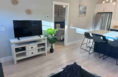 Wakefield-Peacedale Apartment | Brand New Cozy Coastal Cottage