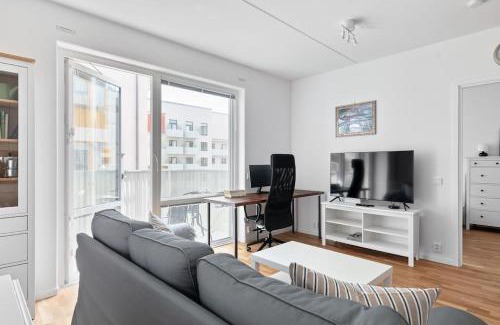 Jakobsberg Apartment | Brand new home in Barkabystaden