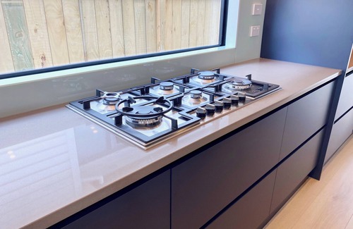 Auckland House | Brand New House 8 bedrooms 5.5 Bathrooms Flat bush