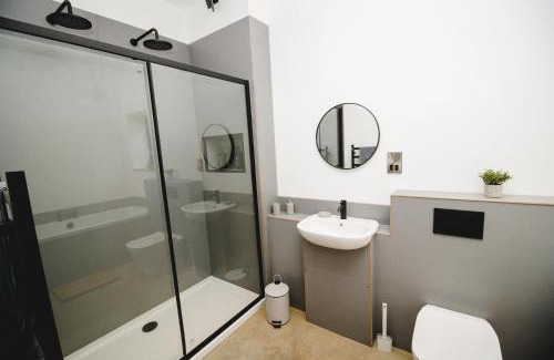 Tunstead House | *BRAND NEW* Lop Barn - Barn conversion