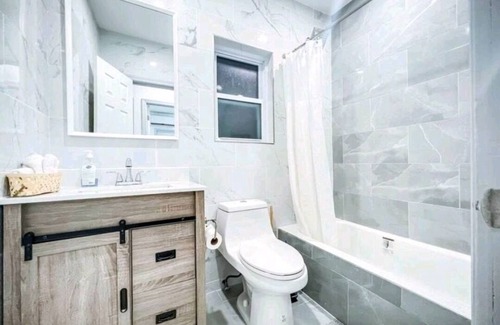 Queens House | Brand new luxurious 3 bedroom close to JFK and LGA