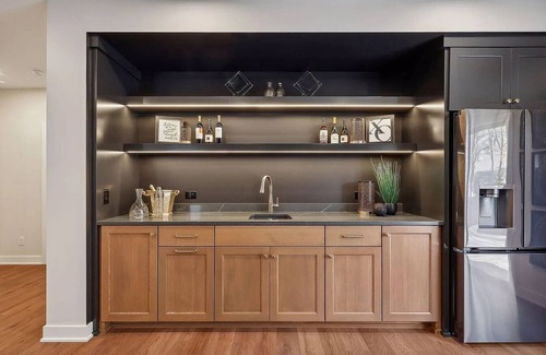 Wayzata House | Brand New! Luxury 5BR House in Heart of Charming Downtown Wayzata