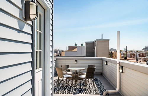Point Breeze House | BRAND NEW Modern Philly Dream Home - Near Hospitals, Shopping, Transit -Room #3