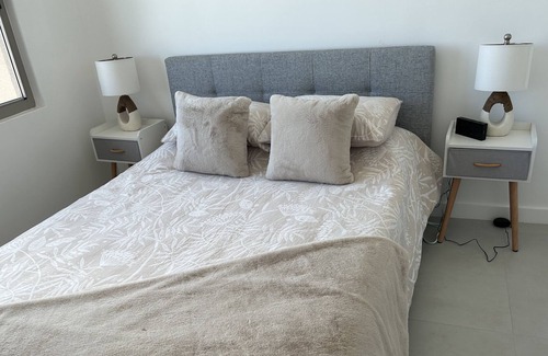 Grand Harbour Apartment | Brand new one bedroom plus den apartment at Harbour Walk