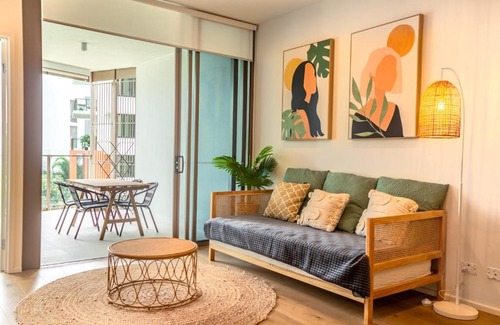 West End Apartment | Brand New Riverside Designer 2BD apartment at West End