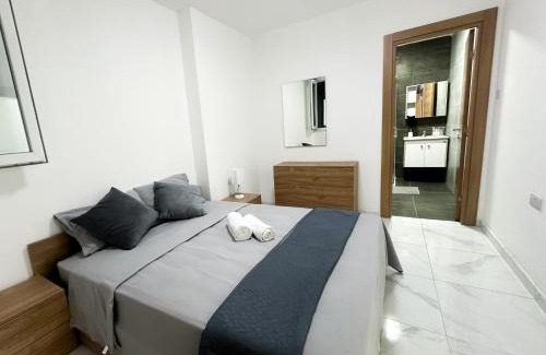 Il-Balluta House | Brand new room in St Julians