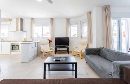 San Javier House | Brand new villa with pool next to the Mediterranea