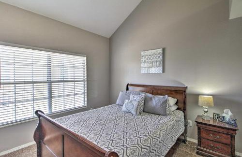 Table Rock Apartment | Branson Condo with Pool 2 Mi to Table Rock Lake