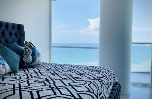 Manta Condo | Breath taking NEW 2br/2b Ocean/city view 12 floor