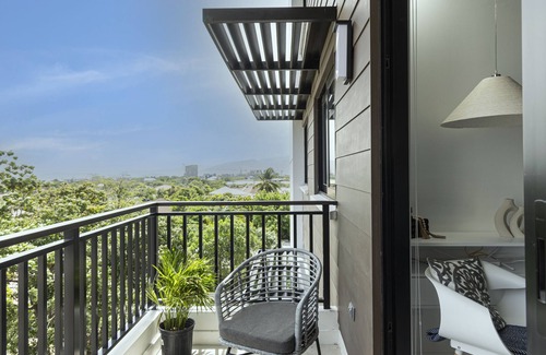 New Kingston Apartment | Breathing Space - VIA at Braemar