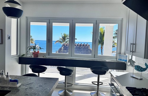 Monroe County House | Breathtaking Beach House in Key Largo Florida!