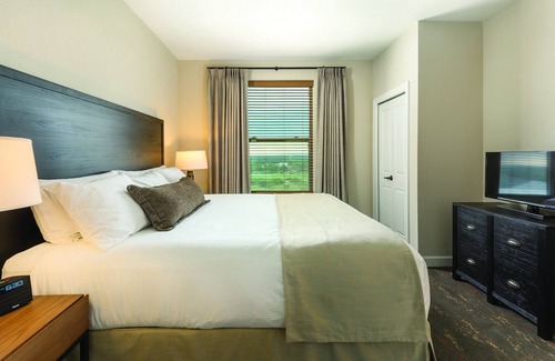 Marble Falls Resort | Breathtaking in all directions!