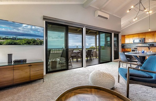 Wailea Condo | Breathtaking Ocean and Fairway Views! Top Floor #208