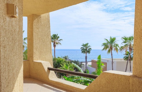 Cabo Bello Condo | Breathtaking Views of Ocean & Arch in Delightful 1 Bedroom Condo