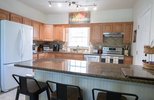 Townsend House | Breathtaking views Smoky Mountains near Gatlinburg, PIdgeon Forge & Dollywood.