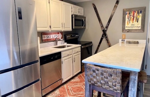 Four O'Clock Condo | Breck Tyra SKI IN & SKI OUT - Mountain Views