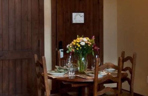 Breckenridge Resort | Breckenridge Grand Lodge Peak 7 Ski In/Ski Out 2 BR 2 BA includes Guest Suite