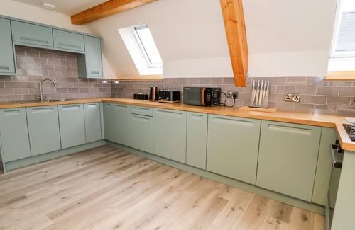 Llandrindod Wells Cottage | Brecknock Cheviot - The Sheepfold