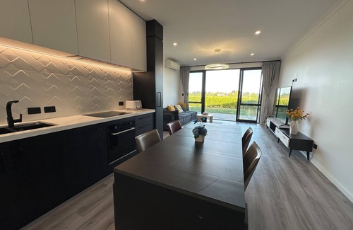Tauranga House | Breeze Retreat