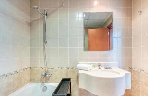 Al Qusais Apartment | Breezy 1 Bedroom Apartment with Luxurious Views at Mai Tower, Al Nahda 1