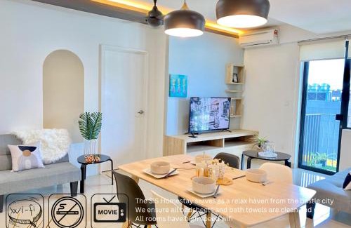 Shah Alam Apartment | Breezy 2-10Pax 2R2B Trefoil Setia City Shah Alam SiS Homestay