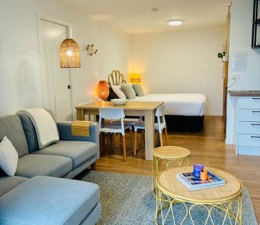 Mount Maunganui House | Breezy Ocean - The perfect getaway