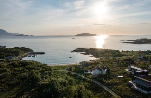 Botnhamn House | Brensholmen Beach House