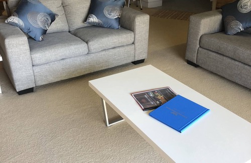 Bongaree Hotel | Bribie Waterways Motel