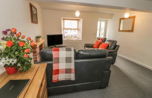 Machynlleth House | Brickfield Cottage