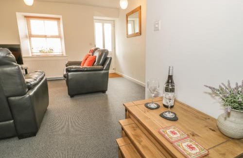 Machynlleth House | Brickfield Cottage