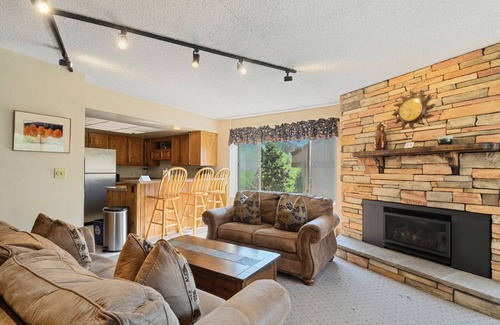 Copper Mountain Village Condo | Bridge End 3 Bedroom Condo #202 by RedAwning