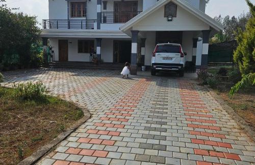 Kushalnagar Villa | Bridge Point Home Stay