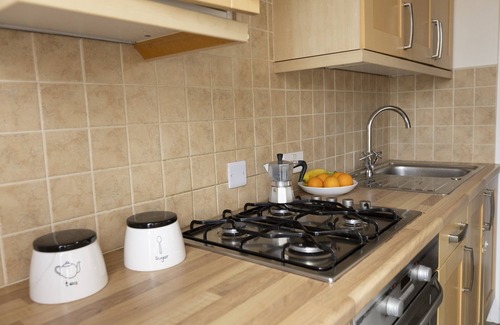 Oxford City Centre Apartment | Bridge View | Oxford Holiday Let | 1 Bed & Sleeps 2
