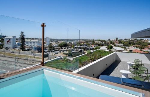 North Fremantle Apartment | Bright 1-Bedroom Escape with Private BBQ