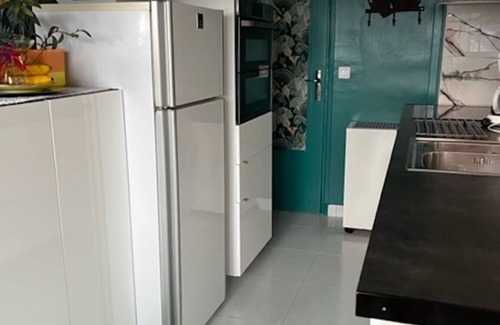 Triangle de Choisy Apartment | Bright and Spacious STUDIO, 40 sqm, cooling unit, Great View, Wifi, TV,