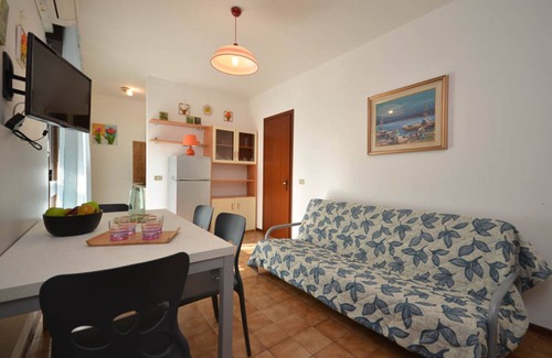 Bibione Lido del Sole Apartment | Bright and Spacious Vacation Retreat Near Bibione's Sandy Beach