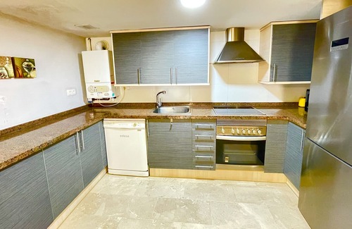 Ciutat Vella Apartment | BRIGHT AND STYLISH FLAT IN THE CENTER OF DOWNTOWN. NEW LISTING
