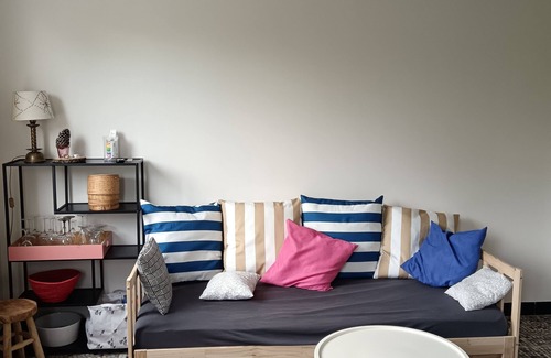 Ronce-les-Bains Apartment | Bright apartment 100 metres from the beach - all on foot