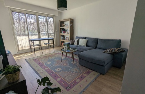 Chanot - Stade Velodrome Apartment | Bright apartment close to town center and public transport