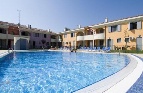 Bibione Lido del Sole Apartment | Bright apartment with swimming pool