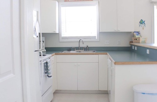 Colington House | Bright & Beachy 3 bed/2 bath Soundside MP6