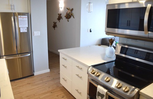 Maalaea Condo | Bright, Beautiful, Remodeled Island Sands 505 Condo
